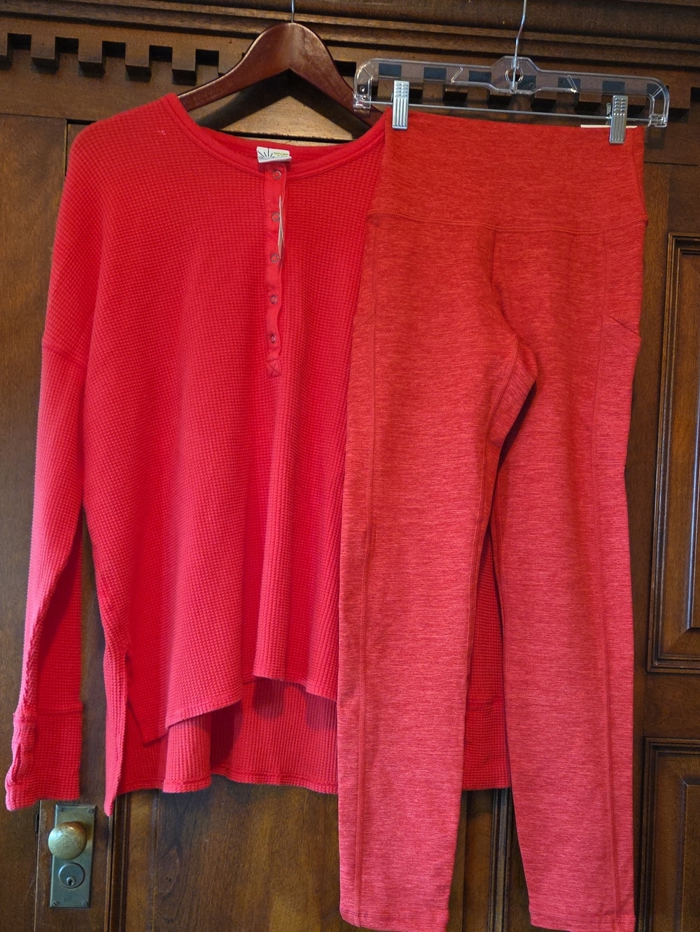 Offline By Aerie Waffle Weave Top &  Matching Leggings